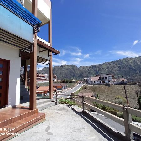 Bromo Deddy Homestay エクステリア 写真