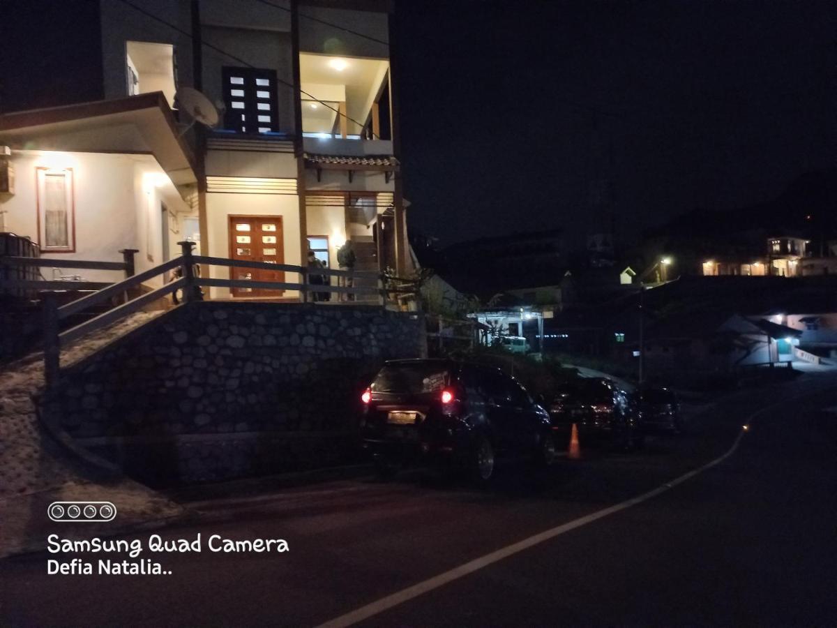 Bromo Deddy Homestay エクステリア 写真